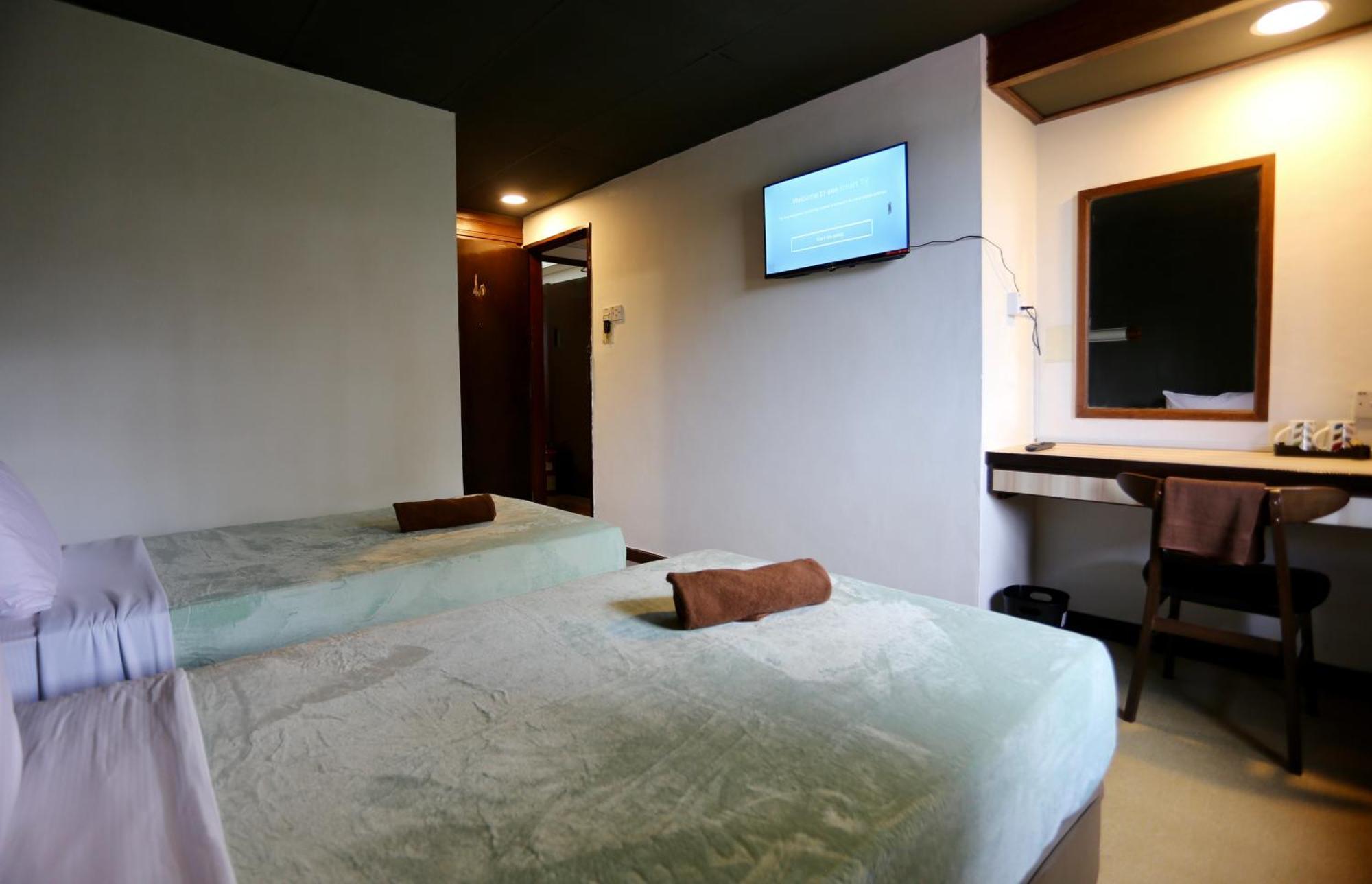 Fata Hotel By Project Borneo Kuching Bagian luar foto